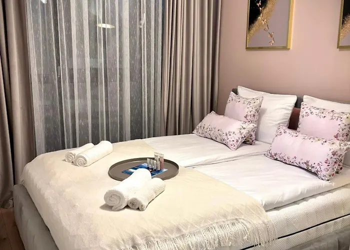 Apartament White Glove Deluxe Gdansk Sobieszewo